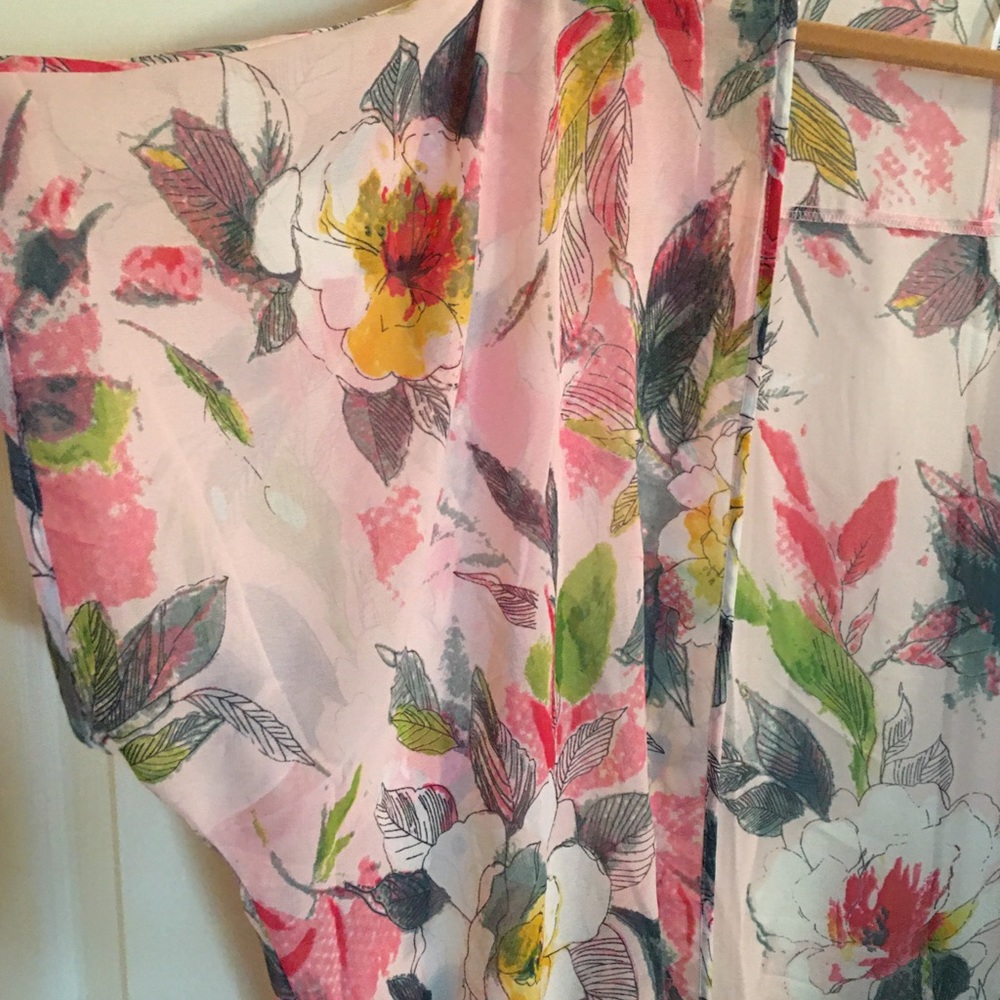 Sheer flora kimono